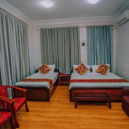 Amber Palace Hotel Myitkyinā Esterno foto