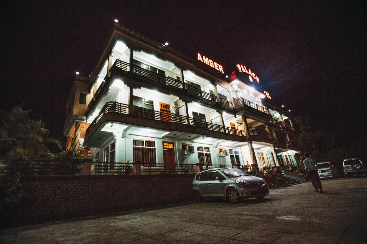 Amber Palace Hotel Myitkyinā Esterno foto
