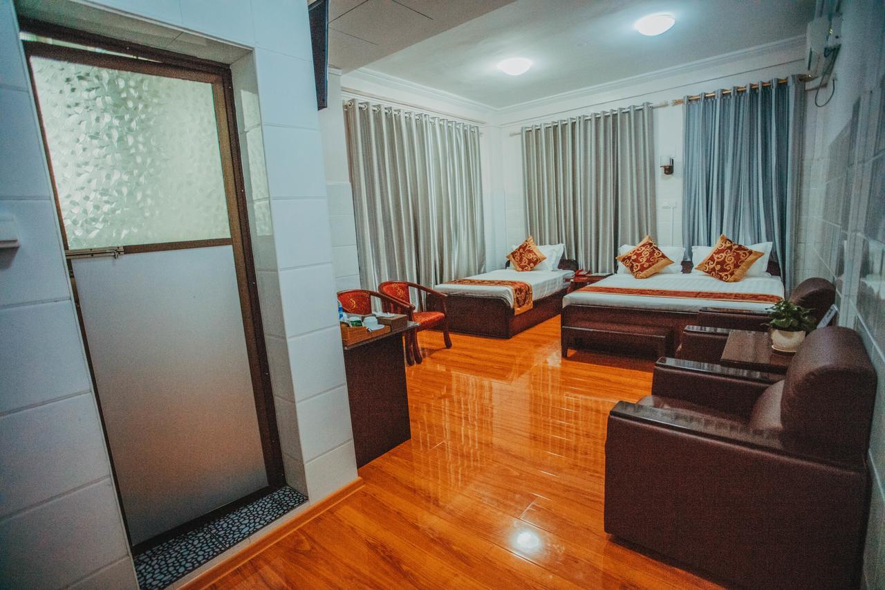 Amber Palace Hotel Myitkyinā Esterno foto