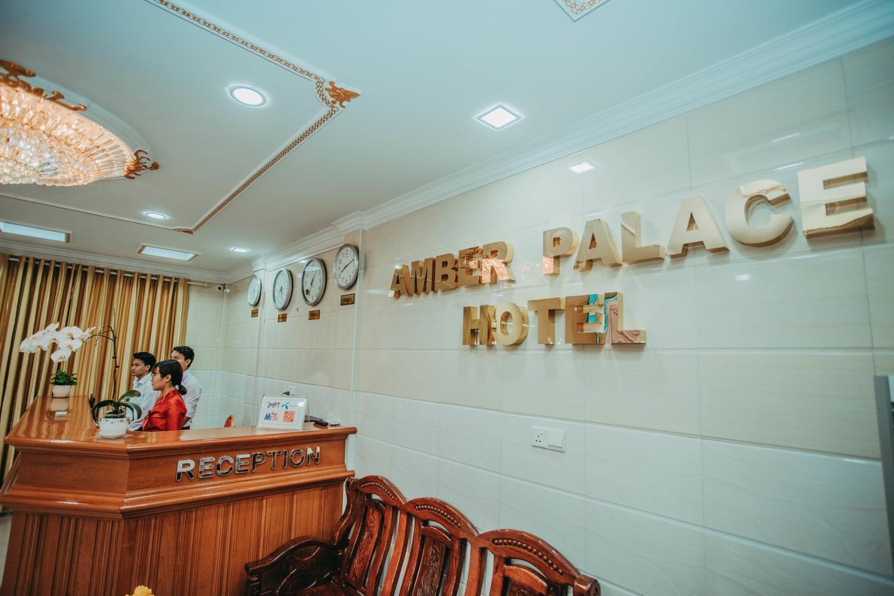 Amber Palace Hotel Myitkyinā Esterno foto